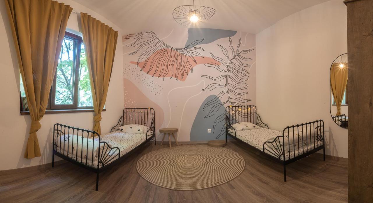 Linden House - A Lovely Apartment In Central Varna Exteriér fotografie