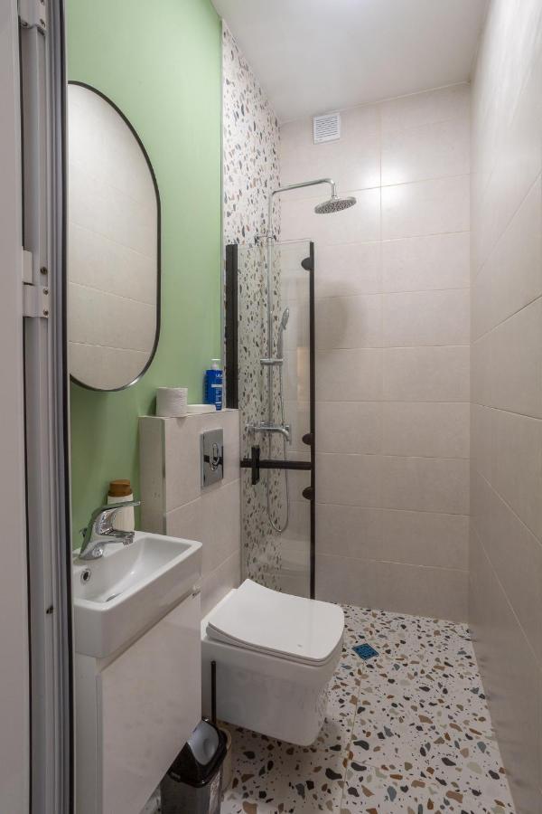 Linden House - A Lovely Apartment In Central Varna Exteriér fotografie